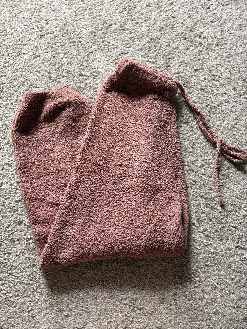 SKIMS Women's Cozy Scoop-Neck Fuzzy Sweatpants in Dusty Rose
